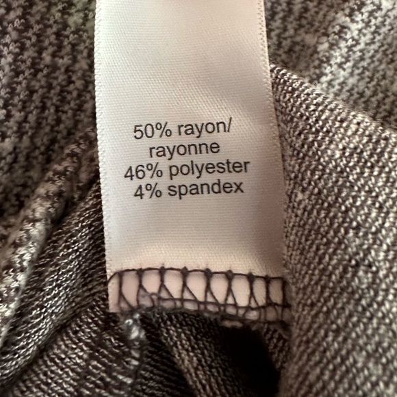 Maurices Long Sleeve size 1X - Picture 3 of 4